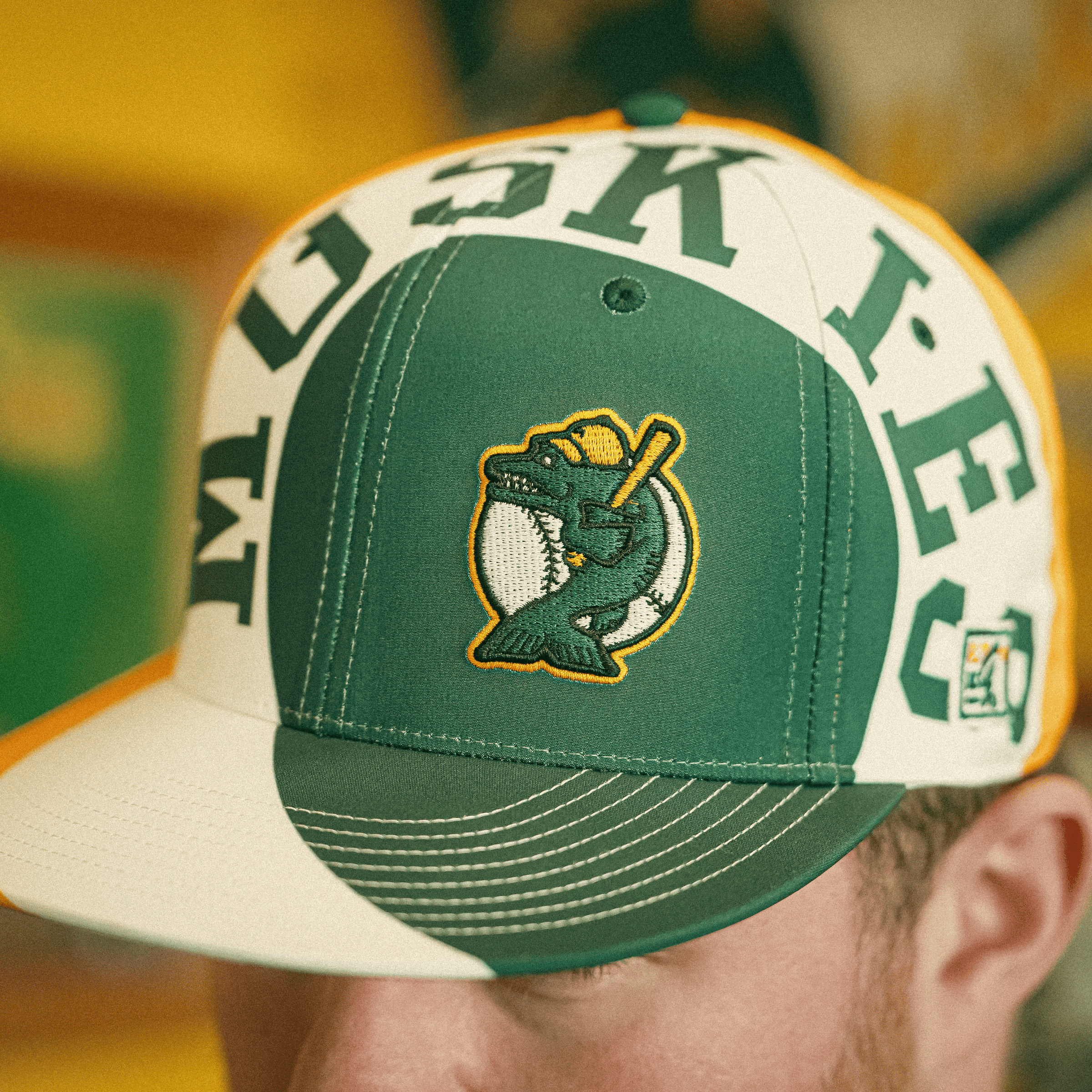 e　フレックカモキャップ Hat - 2026 On-Field Hat, Muskies | Madison Mallards Baseball Team